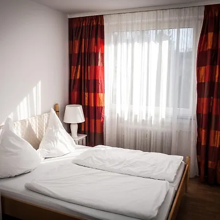 Frankstays 3* Frankfurt nad Mohanem