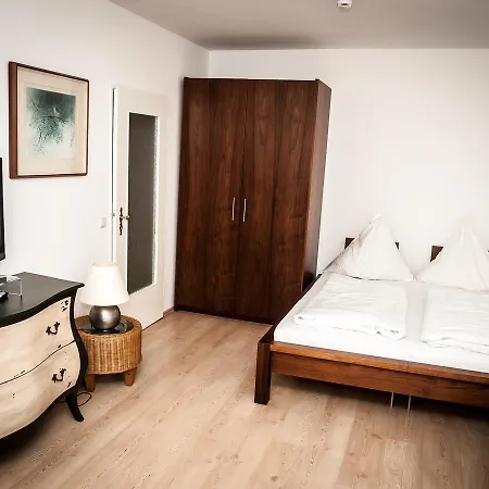Frankstays Apart-hotel 3*